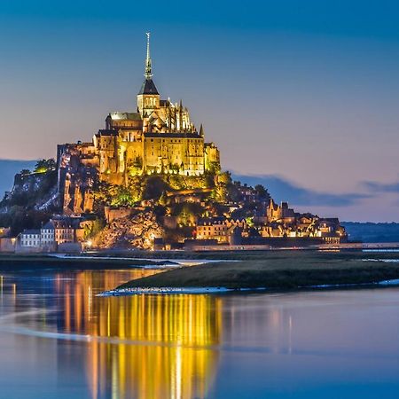 Charmant Logement T2 A 2 Pas De La Mer Granville Bagian luar foto