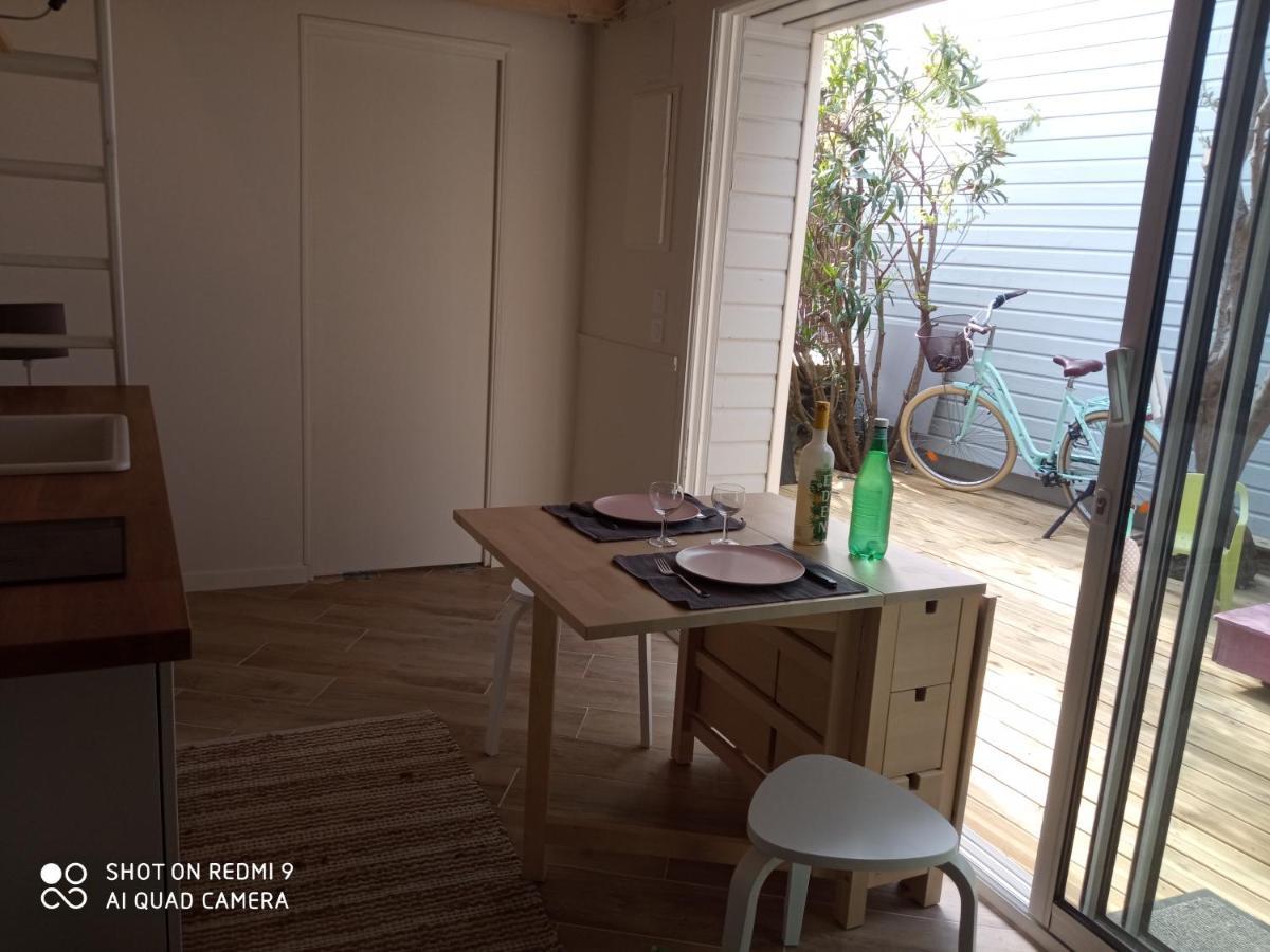 Charmant Logement T2 A 2 Pas De La Mer Granville Bagian luar foto