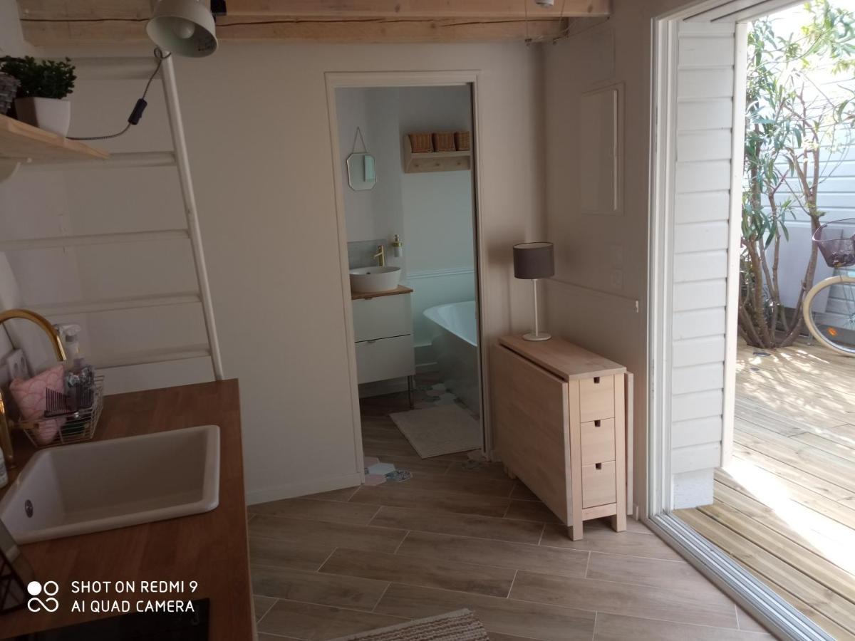 Charmant Logement T2 A 2 Pas De La Mer Granville Bagian luar foto