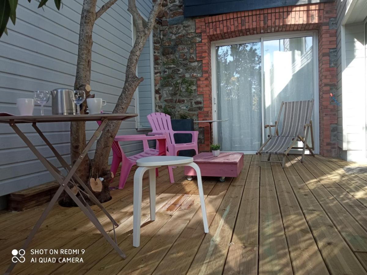Charmant Logement T2 A 2 Pas De La Mer Granville Bagian luar foto
