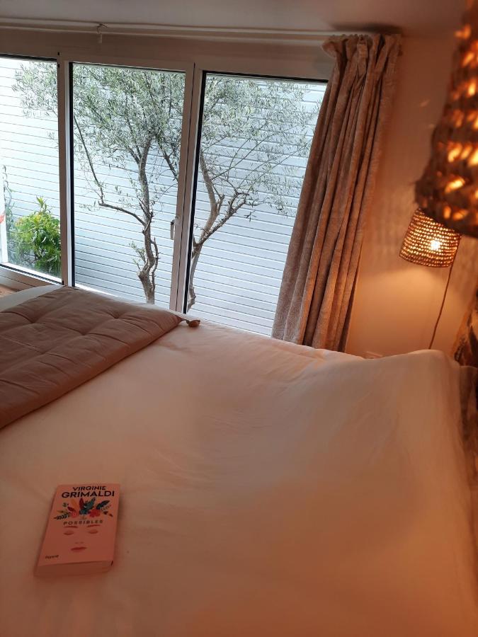 Charmant Logement T2 A 2 Pas De La Mer Granville Bagian luar foto